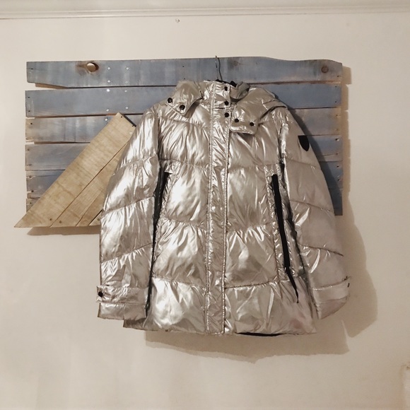 vince camuto Jackets & Blazers - Metallic Puffer Coat